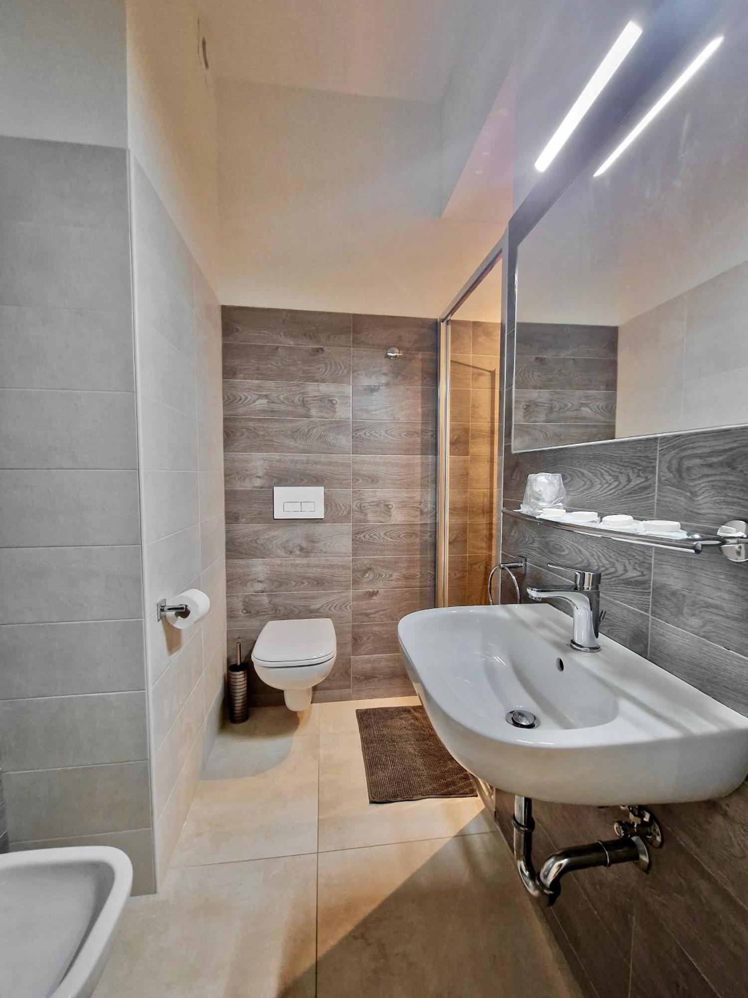 Hotel Rossella Rimini Bagian luar foto